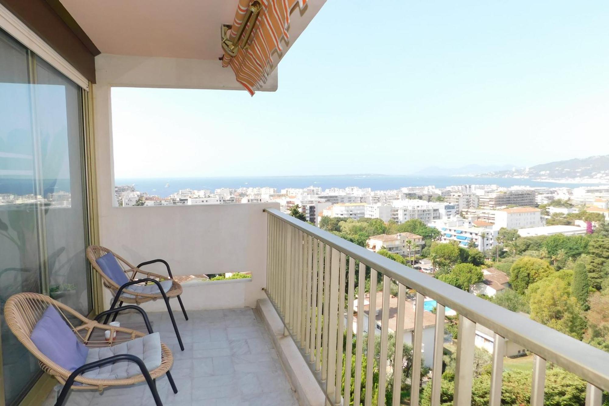 Charming T2 Eden Park With Swimming Pool Private Parking Apartment ฌวง-เลส์-แป็งส์ ภายนอก รูปภาพ