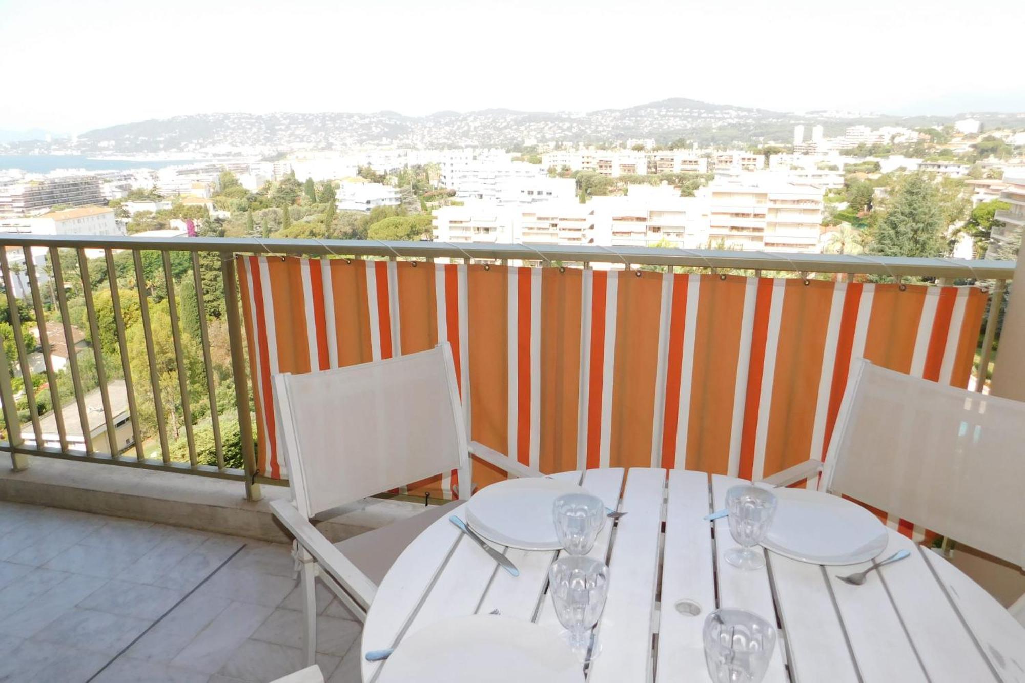 Charming T2 Eden Park With Swimming Pool Private Parking Apartment ฌวง-เลส์-แป็งส์ ภายนอก รูปภาพ