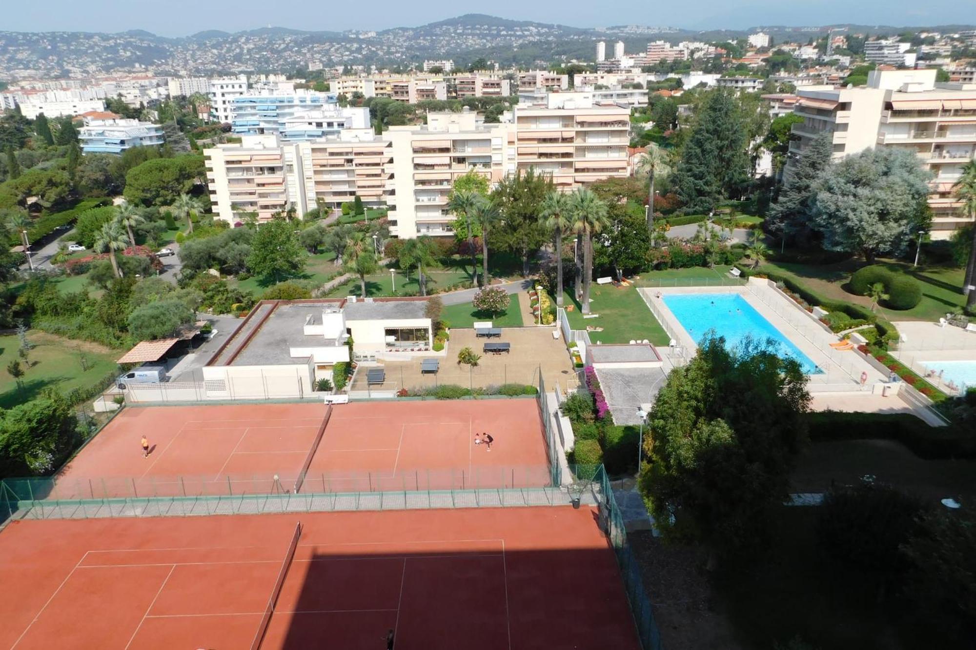 Charming T2 Eden Park With Swimming Pool Private Parking Apartment ฌวง-เลส์-แป็งส์ ภายนอก รูปภาพ